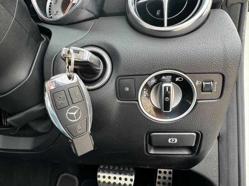 MERCEDES-BENZ SLK