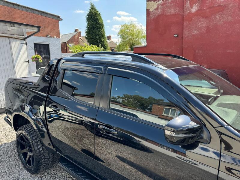 MERCEDES-BENZ X CLASS
