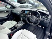 AUDI RS5