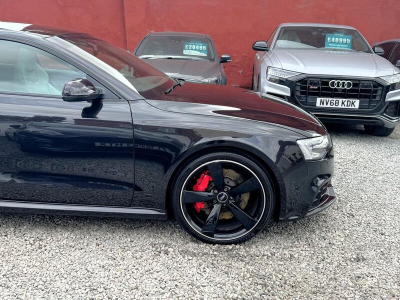 AUDI RS5