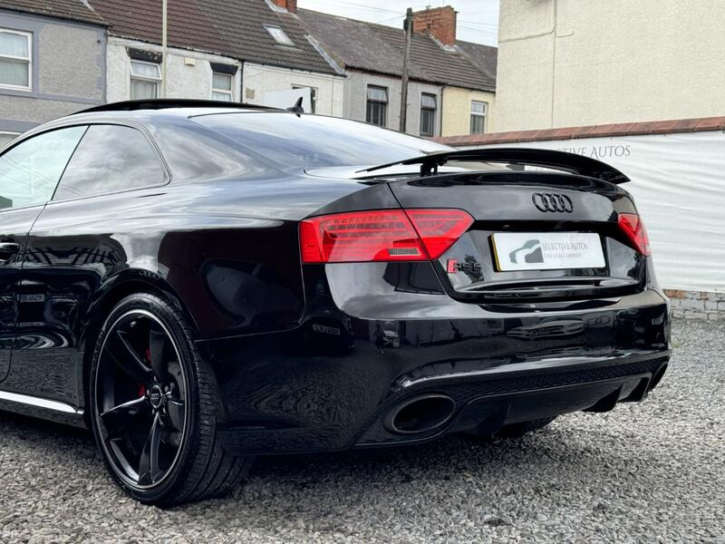AUDI RS5