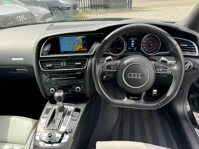 AUDI RS5