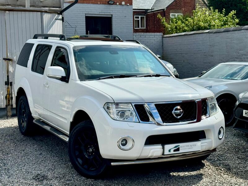 NISSAN PATHFINDER