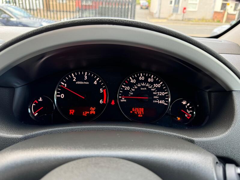 NISSAN PATHFINDER