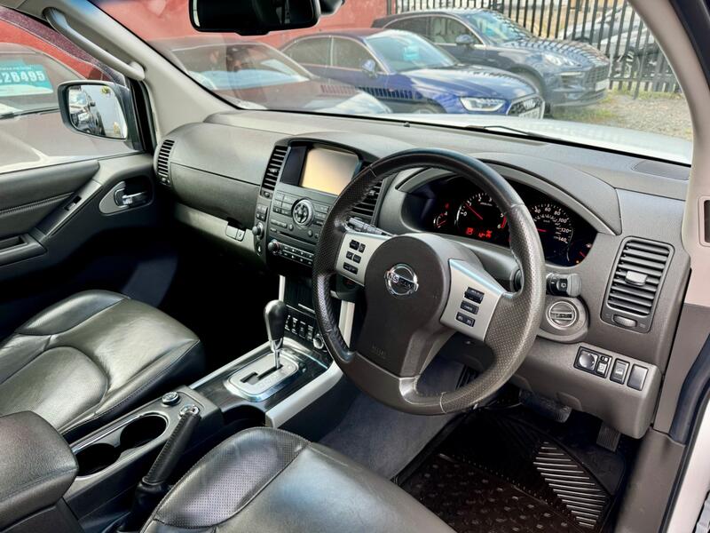 NISSAN PATHFINDER