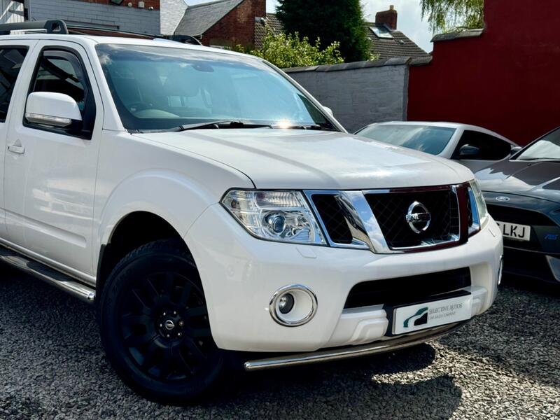 NISSAN PATHFINDER