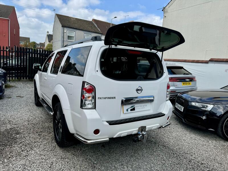 NISSAN PATHFINDER