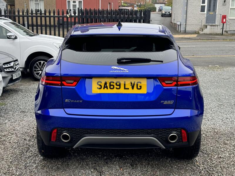 JAGUAR E-PACE