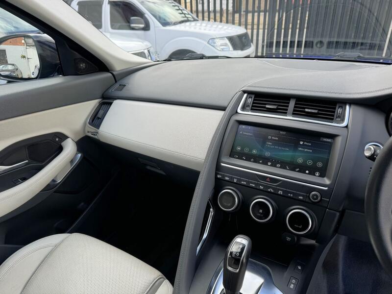 JAGUAR E-PACE