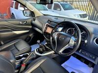 NISSAN NAVARA