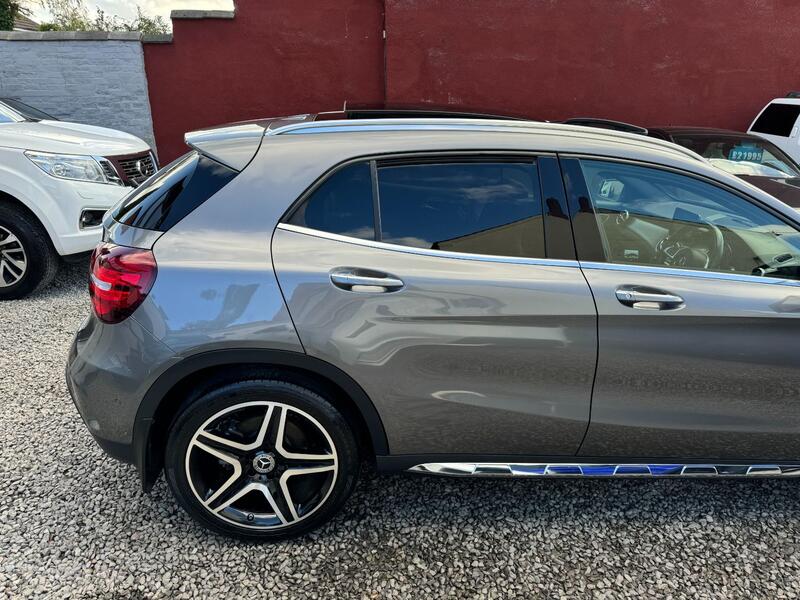 MERCEDES-BENZ GLA CLASS