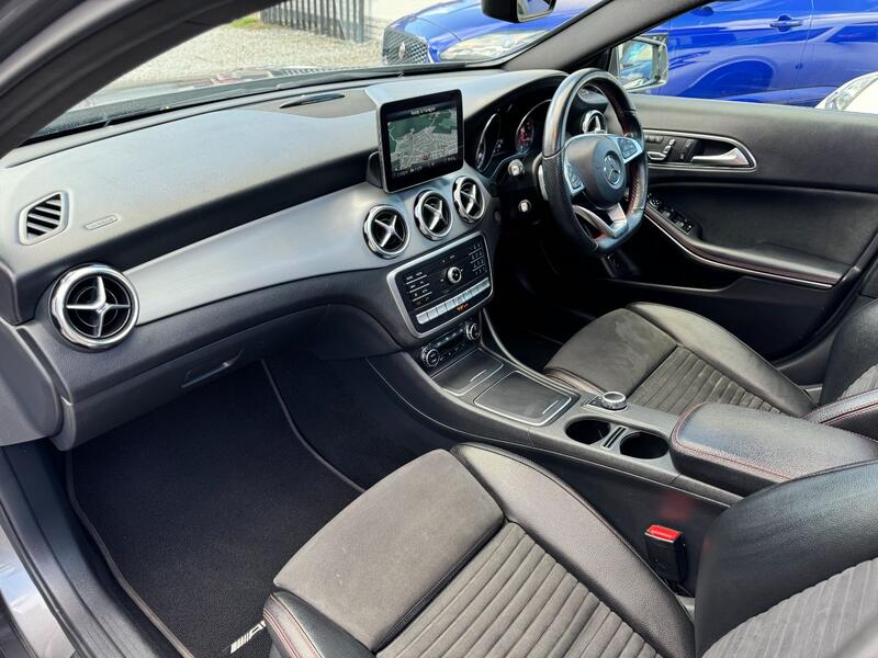 MERCEDES-BENZ GLA CLASS