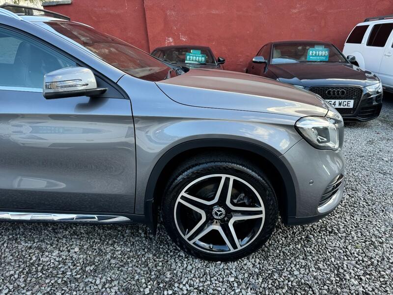 MERCEDES-BENZ GLA CLASS