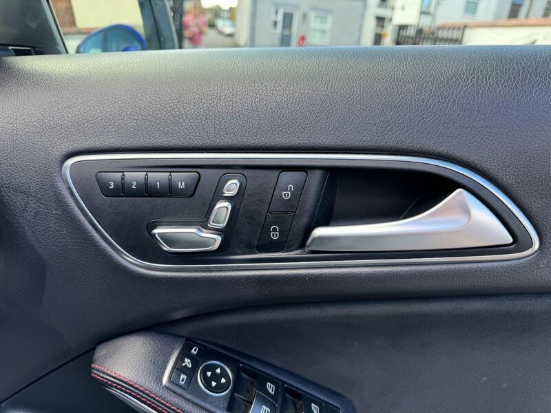 MERCEDES-BENZ GLA CLASS