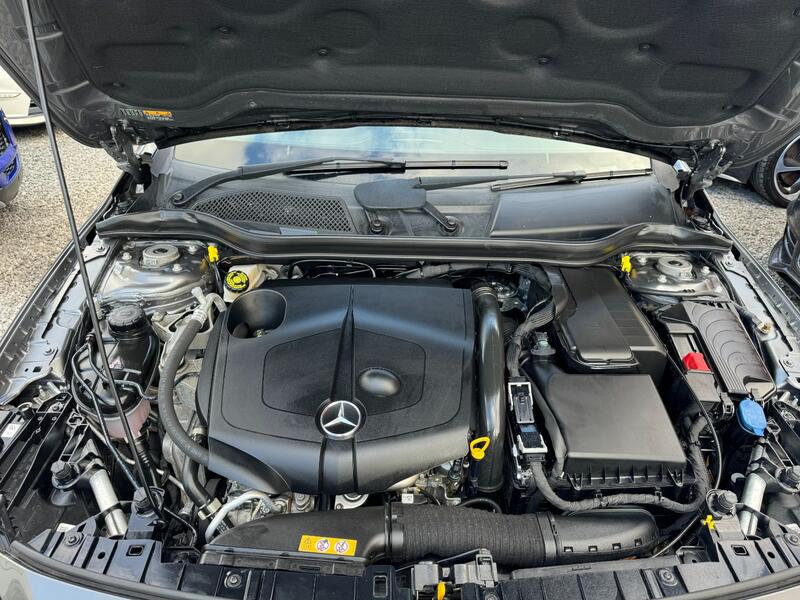 MERCEDES-BENZ GLA CLASS