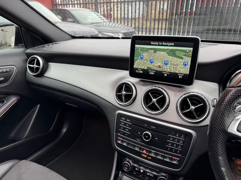 MERCEDES-BENZ GLA CLASS