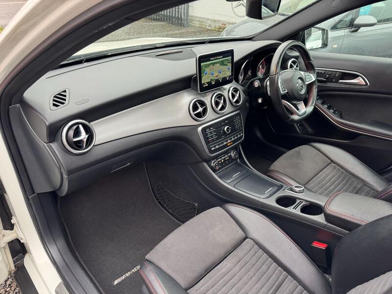 MERCEDES-BENZ GLA CLASS
