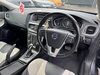 VOLVO V40 CROSS COUNTRY