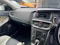 VOLVO V40 CROSS COUNTRY