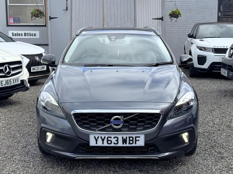 VOLVO V40 CROSS COUNTRY