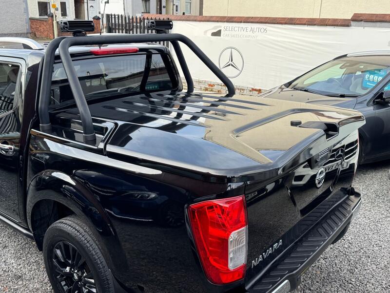 NISSAN NAVARA