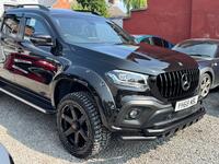 MERCEDES-BENZ X CLASS
