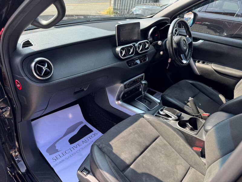 MERCEDES-BENZ X CLASS