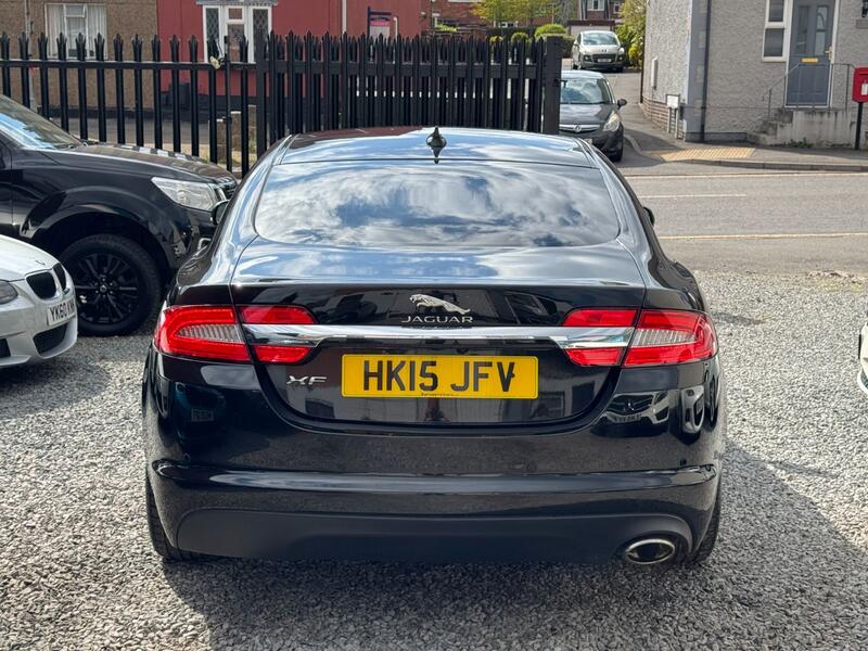 JAGUAR XF