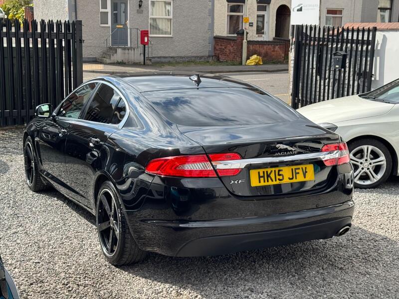 JAGUAR XF