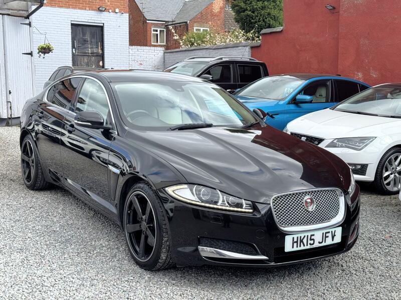 JAGUAR XF
