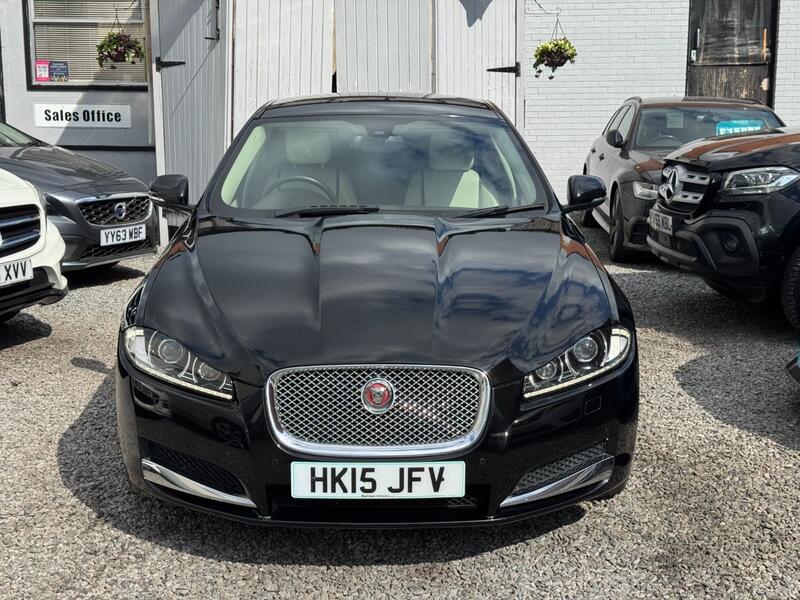 JAGUAR XF