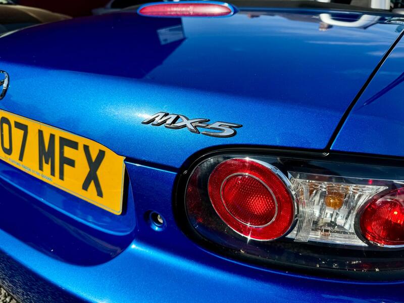 MAZDA MX-5