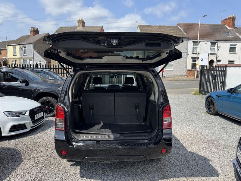 NISSAN PATHFINDER