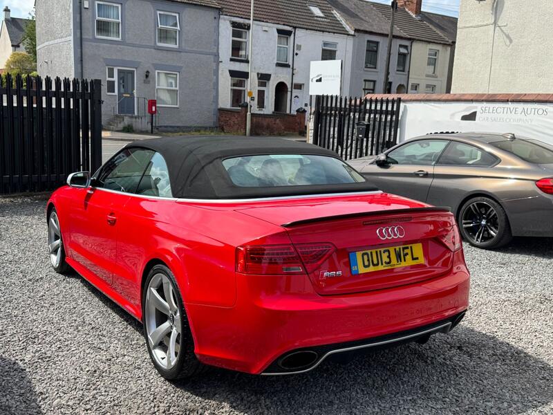 AUDI RS5