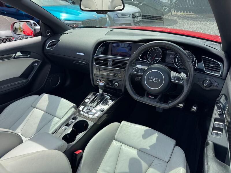AUDI RS5