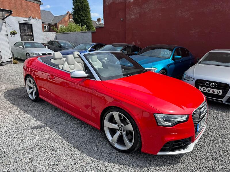 AUDI RS5