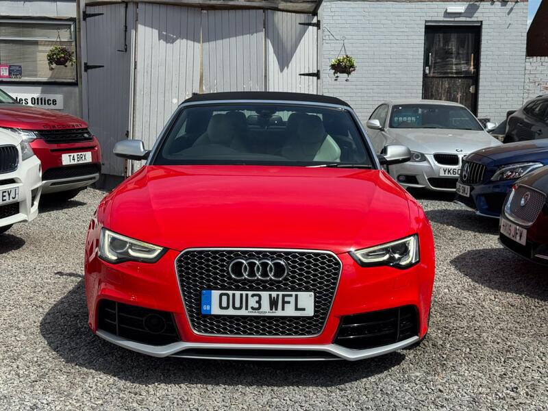 AUDI RS5