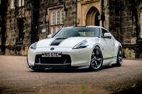 NISSAN 370Z