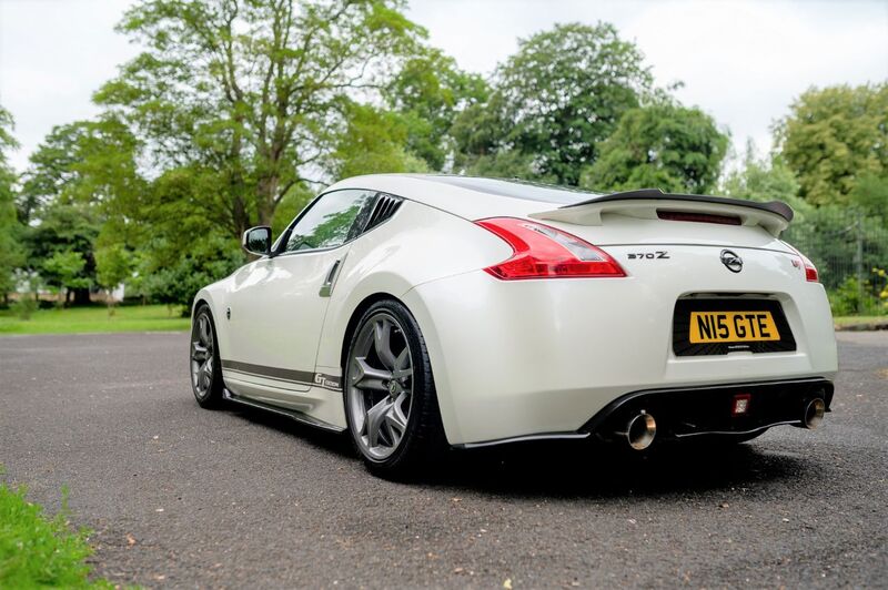 NISSAN 370Z