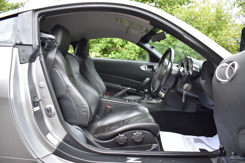 NISSAN 350Z