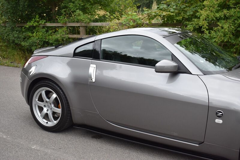 NISSAN 350Z