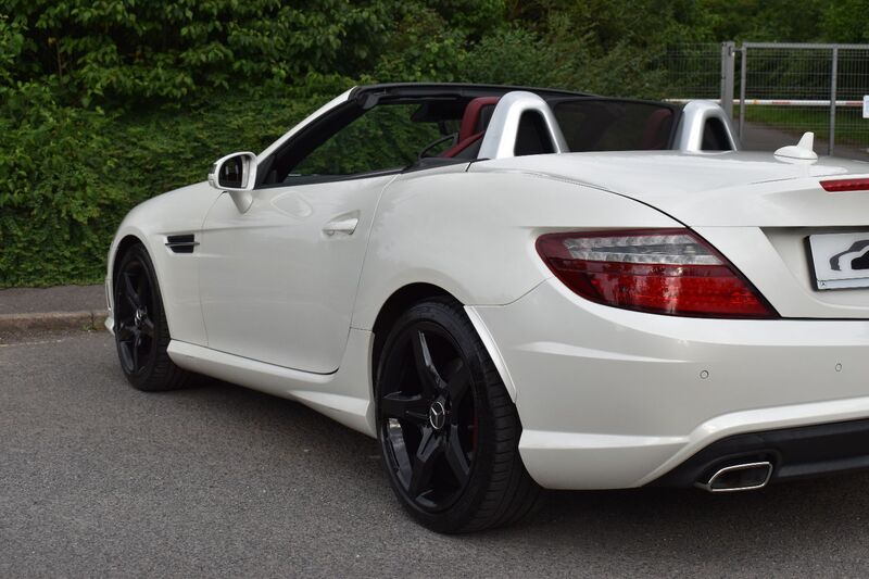 MERCEDES-BENZ SLK
