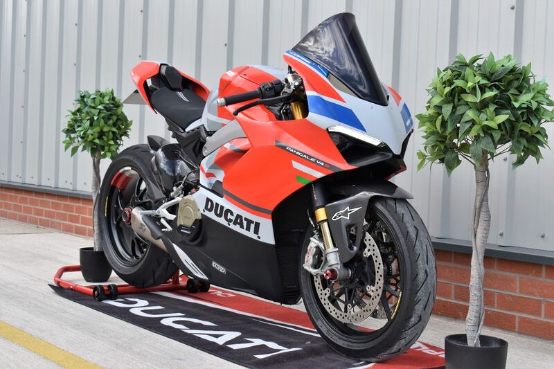 Panigale v4s corse deals