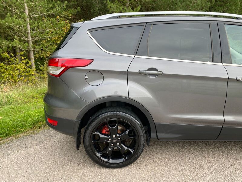 FORD KUGA