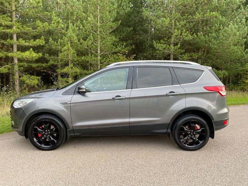 FORD KUGA