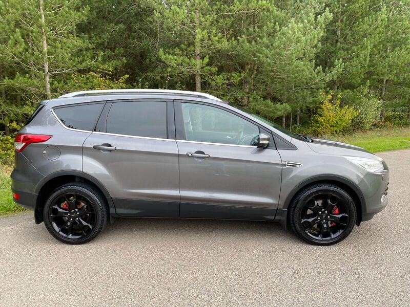 FORD KUGA