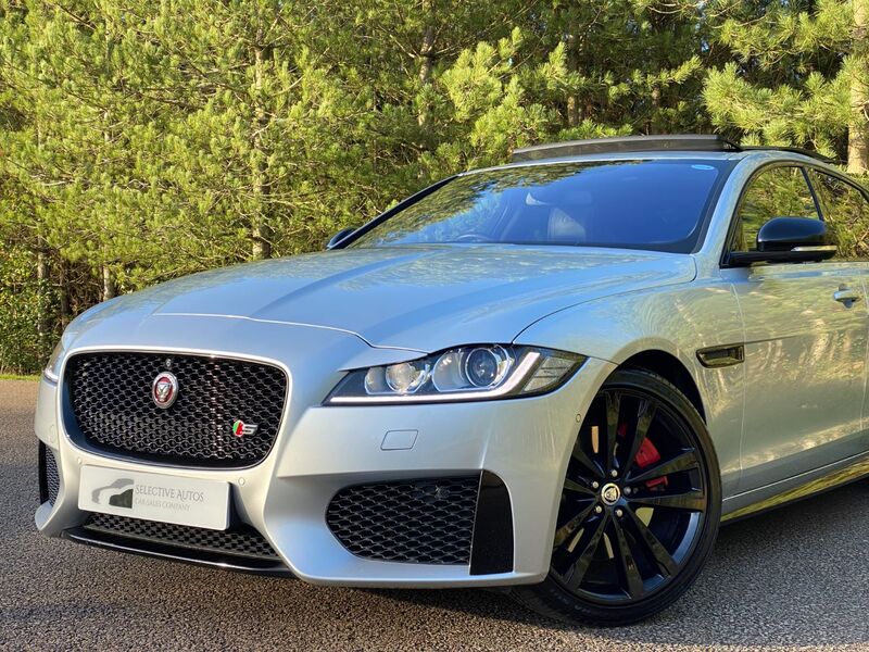 JAGUAR XF