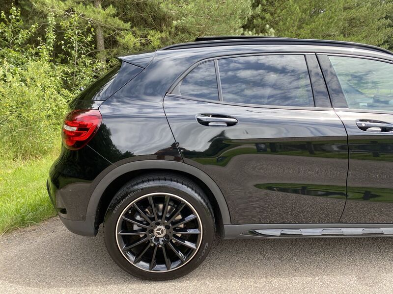 MERCEDES-BENZ GLA CLASS