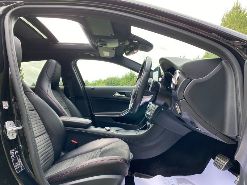 MERCEDES-BENZ GLA CLASS
